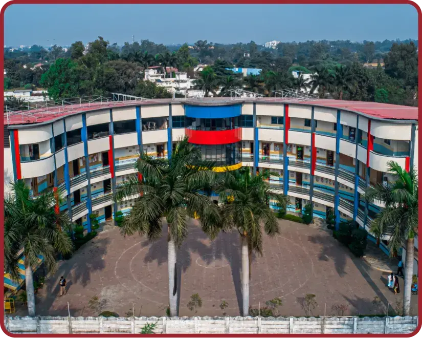 Hoshangabad Road has a lush, green campus.