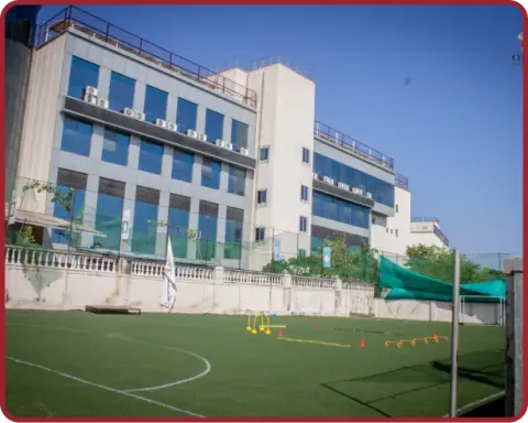 Thane's lush, green campus