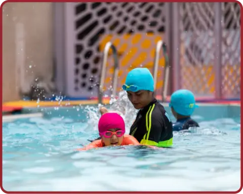 Expert swimming lessons